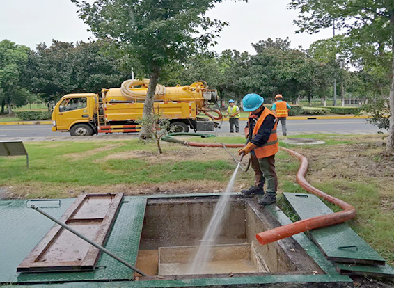 平昌化油池清理